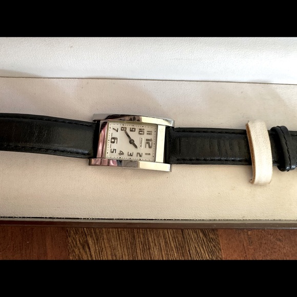 Black Leather Silver Coach watch - Picture 1 of 5